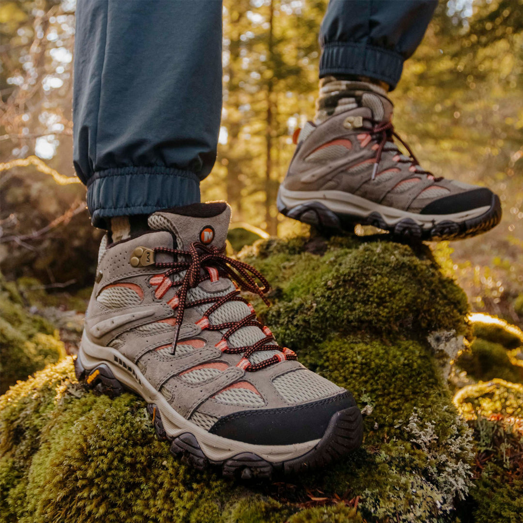 merrell moab boots light brown and organge walking boots