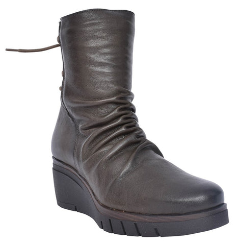 Paula Urban 10-1137 Womens Leather Pull On Boots
