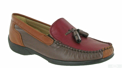Cotswold Biddlestone Womens Extra Wide Fit Slip On Moccasin Chestnut/Tan