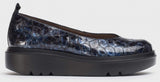 Wonders A-2806 Womens Croc Print Leather Slip On Shoe